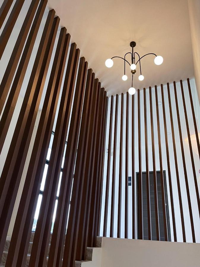 אוטאי תאני Tj Boutique Hotel מראה חיצוני תמונה